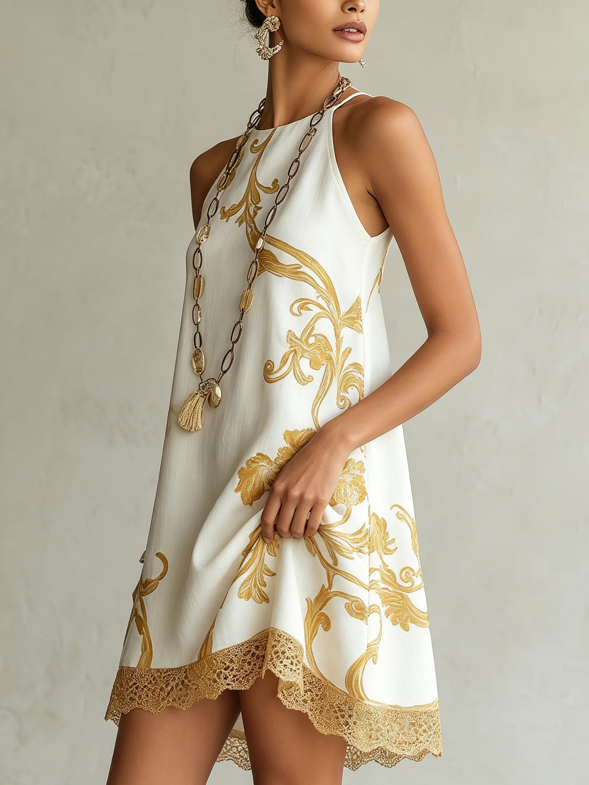 Héloïse | Robe Mini en Dentelle Blanche à Motifs Dorés