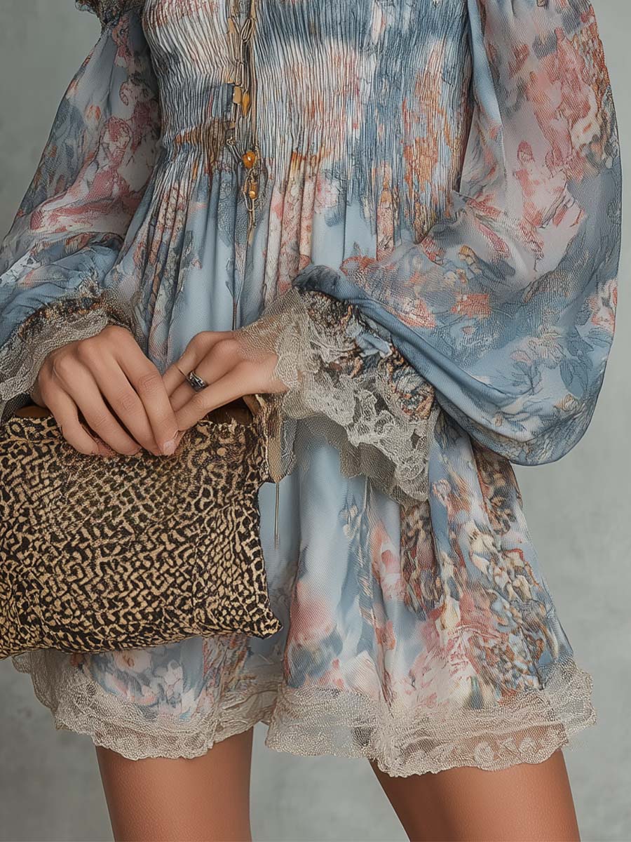 Romane | Robe Mini en Mousseline Froncée à Épaules Dénudées et Fleurs Romantiques