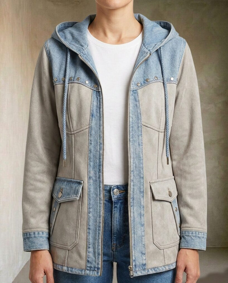 Veronica | Giacca con Cappuccio Bimateriale, colore grigio perla e blu chiaro, vista frontale